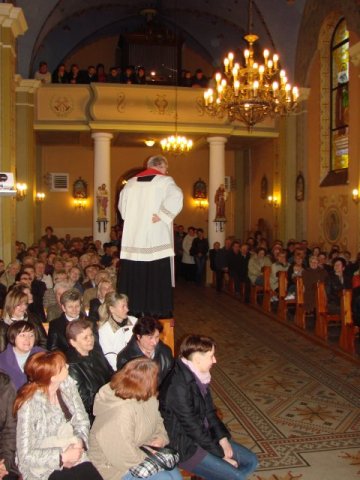 Misje i pożegnanie krzyża