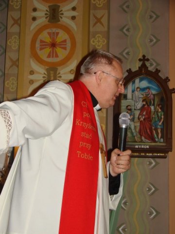 Misje i pożegnanie krzyża