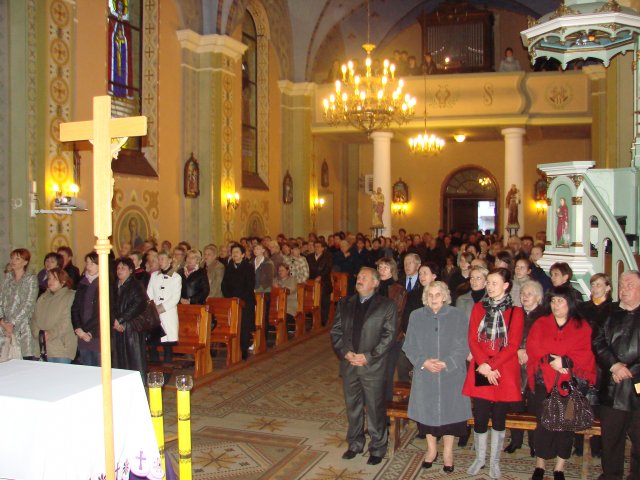 Misje i pożegnanie krzyża
