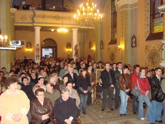 Misje i pożegnanie krzyża