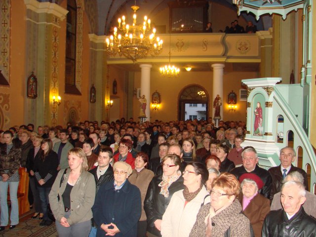 Misje i pożegnanie krzyża