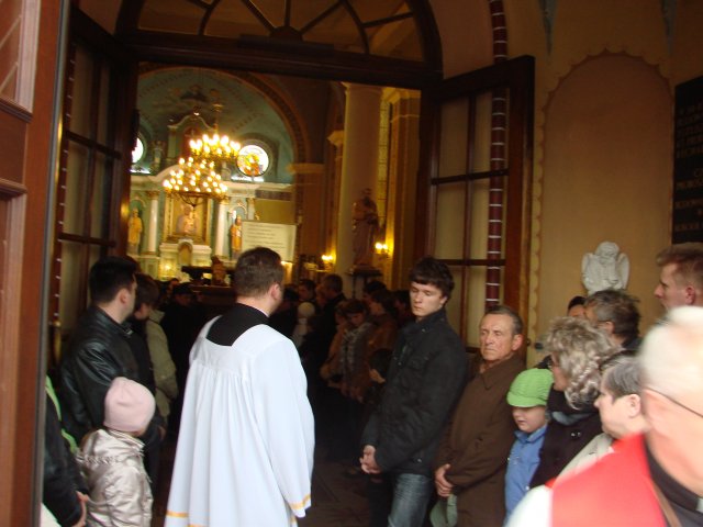 Misje i pożegnanie krzyża