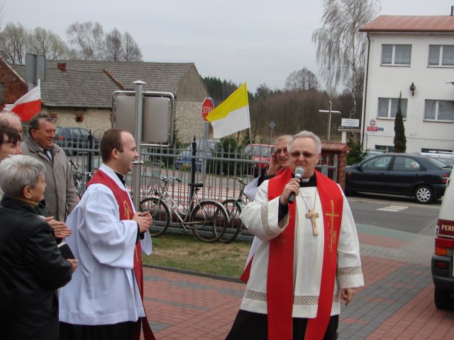 Misje i pożegnanie krzyża