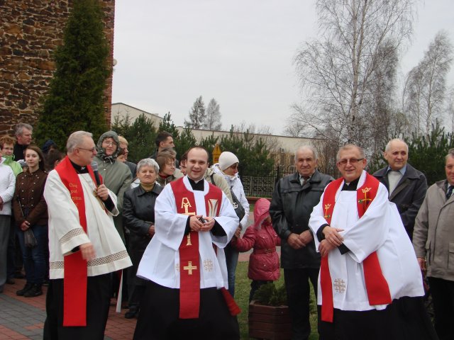 Misje i pożegnanie krzyża