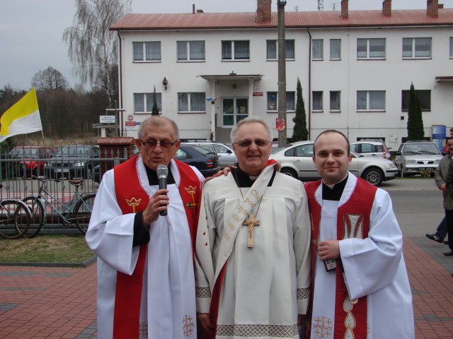 Misje i pożegnanie krzyża