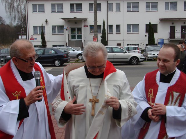 Misje i pożegnanie krzyża