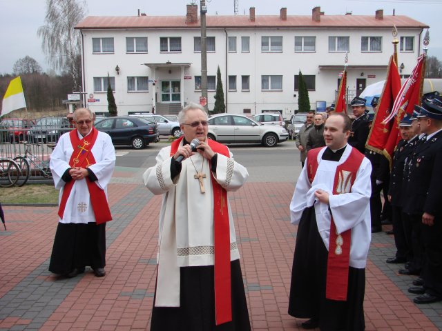 Misje i pożegnanie krzyża